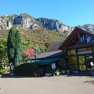 camping-covillage-soleil-du-pibeste.midi-pyreneeshotels.com/